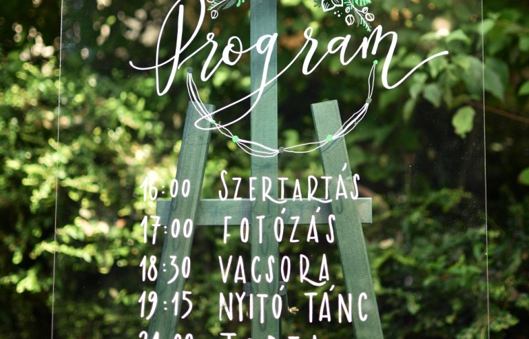 Esküvői programtábla