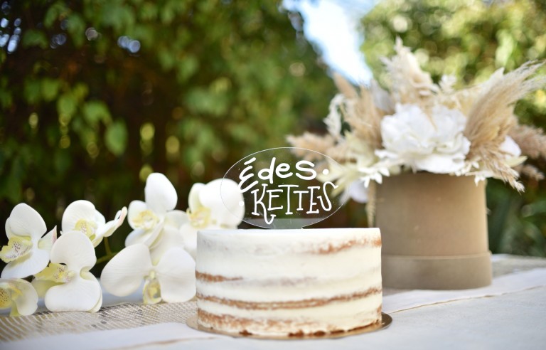 Születésnapi tortatű