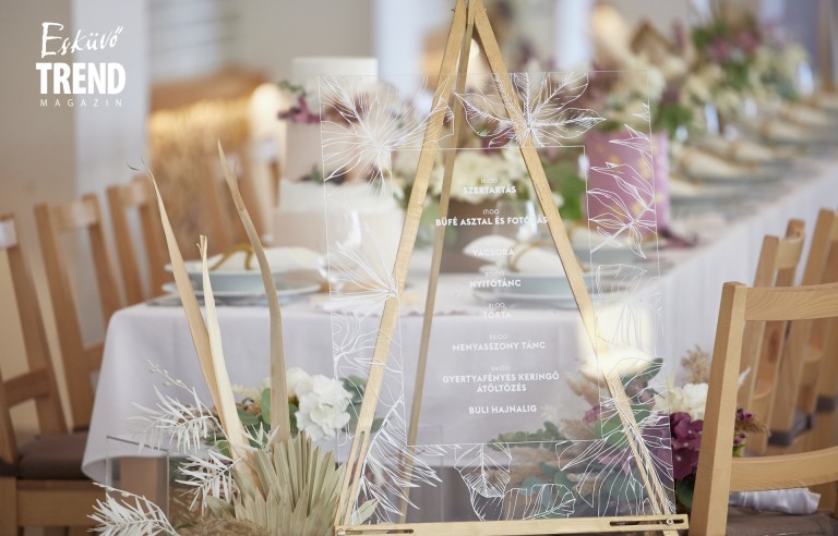 Esküvői programtábla