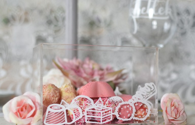 Ajándékdoboz Kedvesednek!