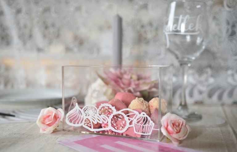 Ajándékdoboz Kedvesednek!