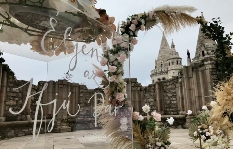 Plexi posztamens - 3 féle méret