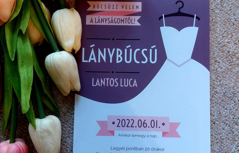 Lánybúcsú plexi meghívó