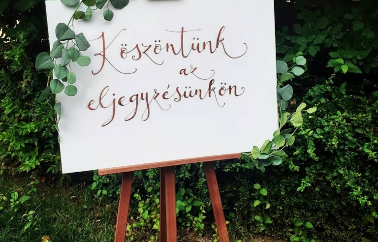 Plexi üdvözlőtábla - többféle