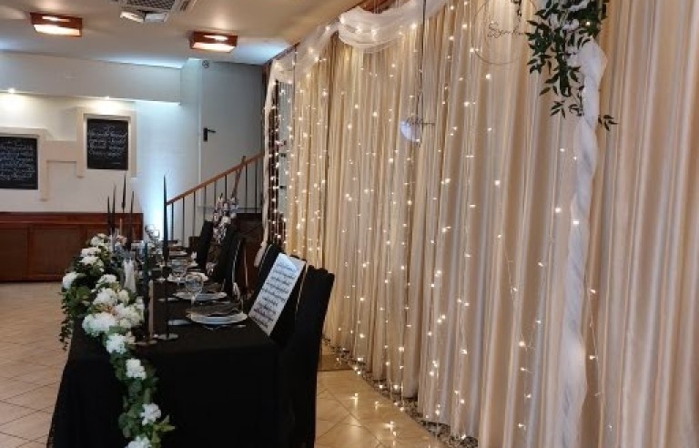 Külünleges dekoranyagok