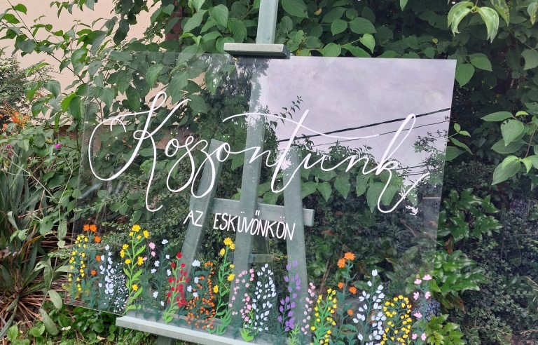 Plexi üdvözlőtábla - többféle